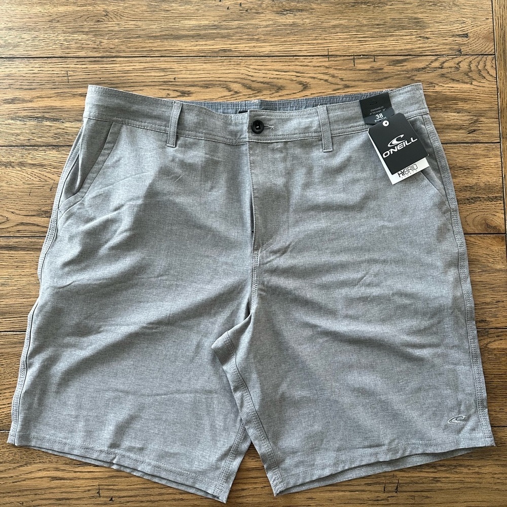 O’Neill hybrid shorts. Grey, men’s size 38. NWT